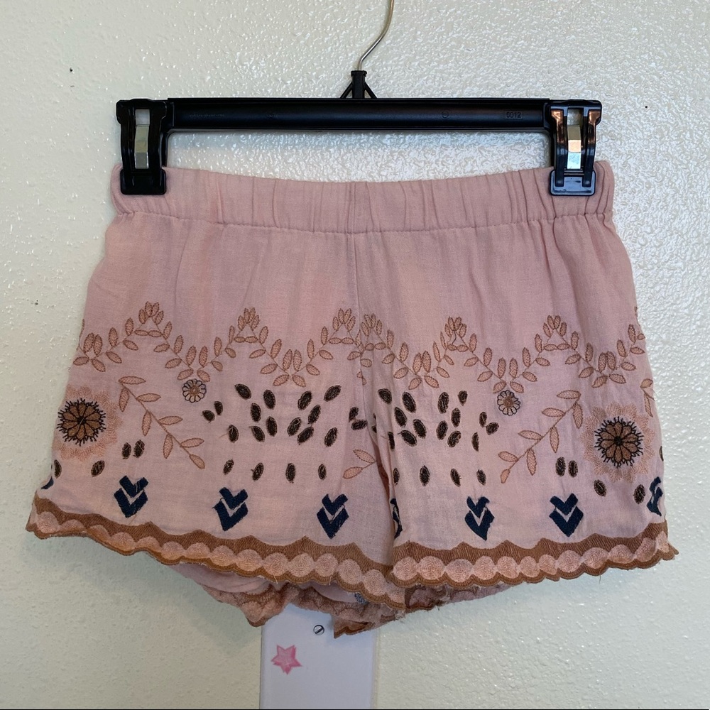 Zara shorts!